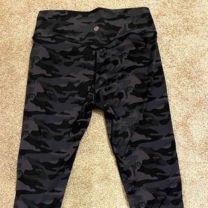 Camo lululemon align size 12